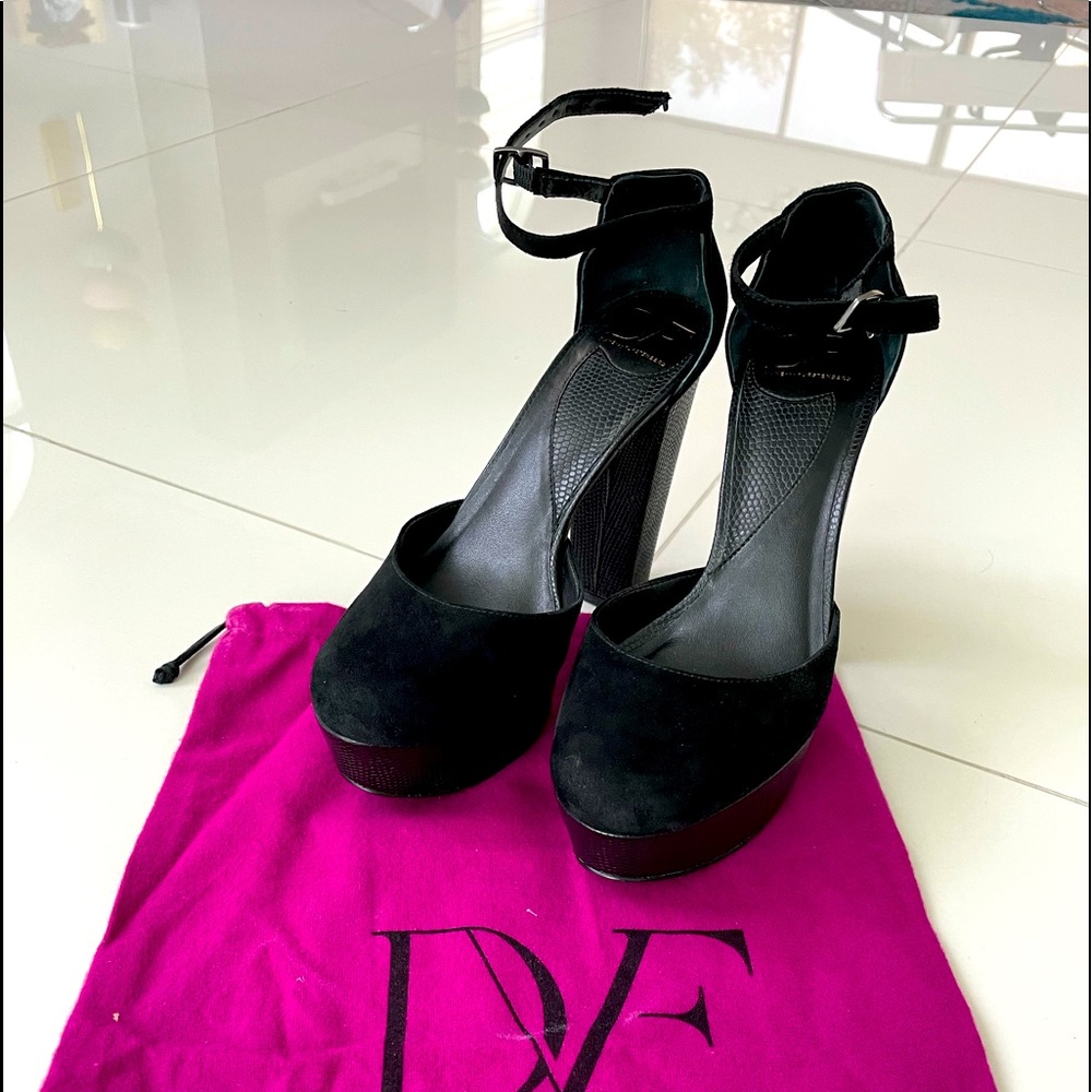 DVF black shoes size 6